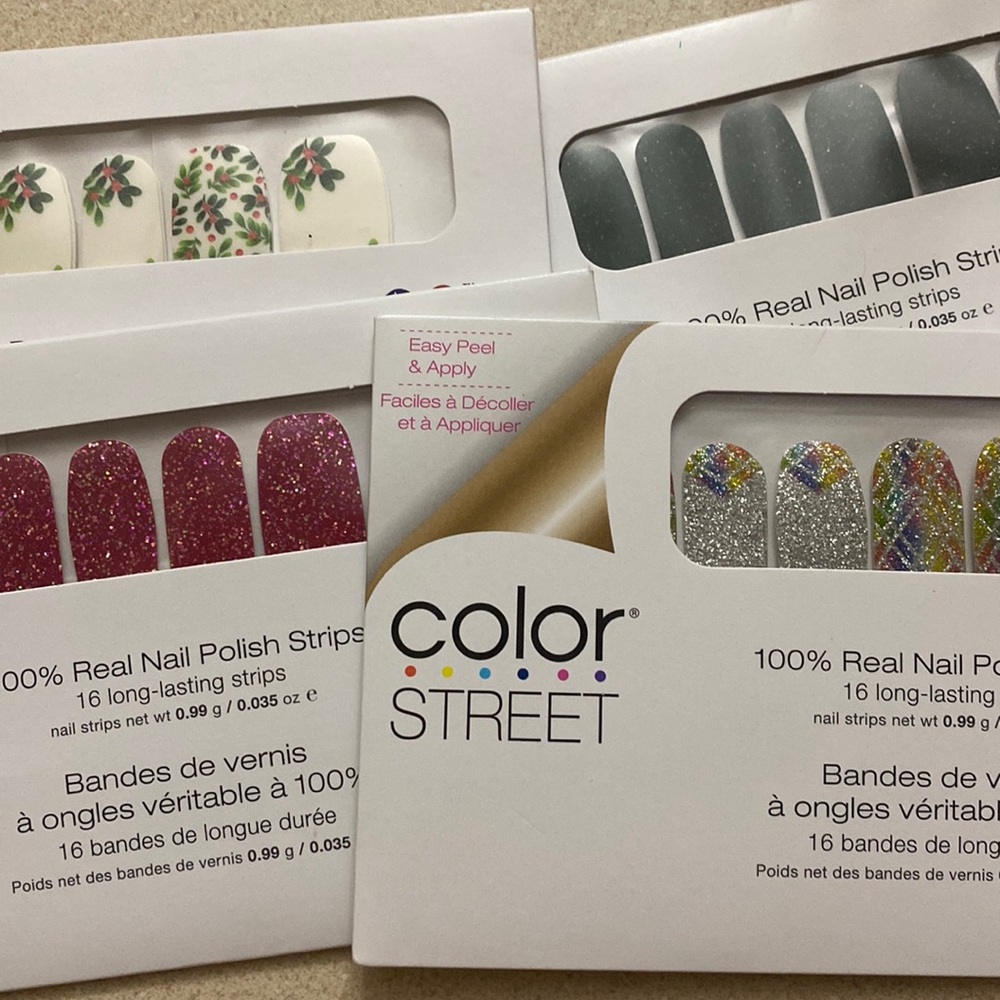 COLORSTREET 4 unopened packs of Nail Polish Strips